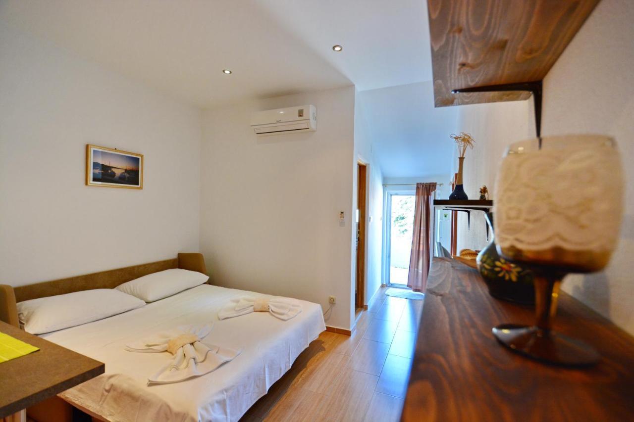 Studio Apartment Martin Zadar Buitenkant foto