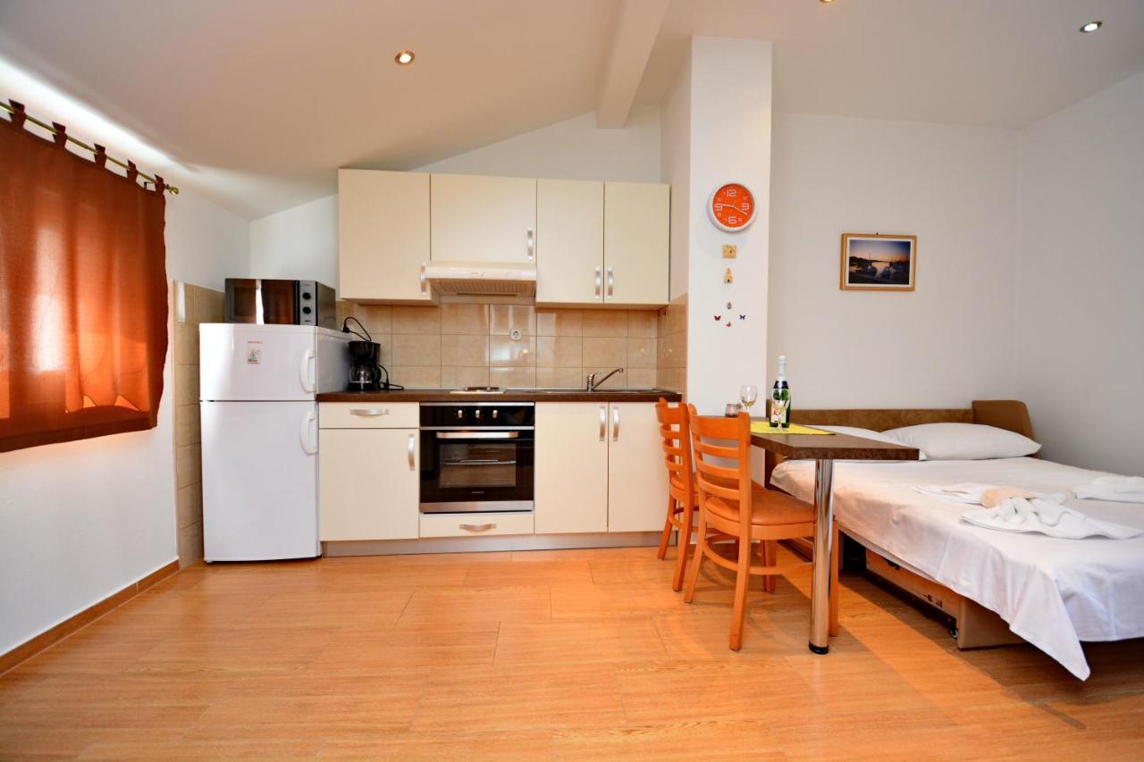 Studio Apartment Martin Zadar Buitenkant foto